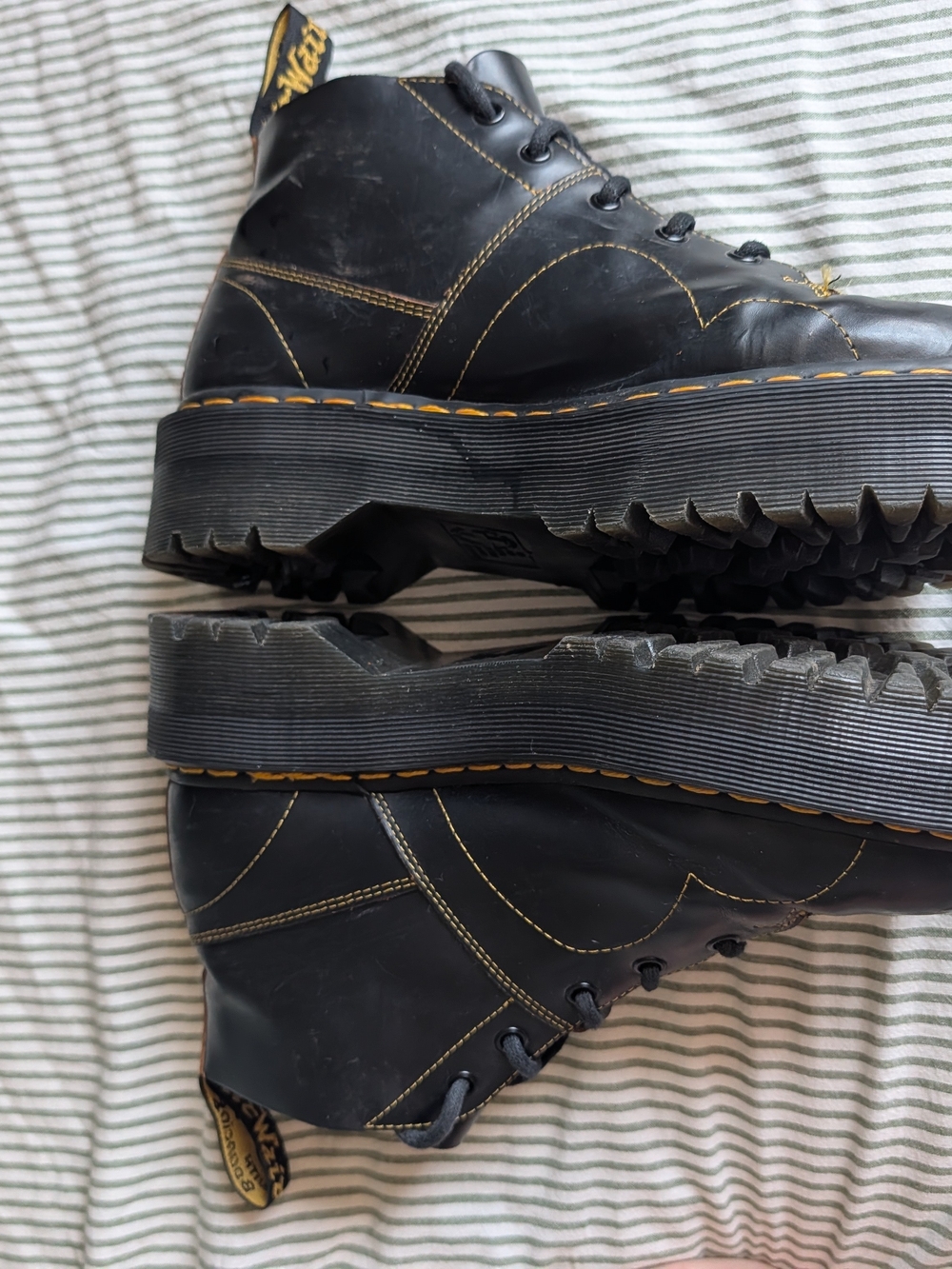 Doc Martens - Platform Monkey Boot - Great Condition - Picture 6 of 6